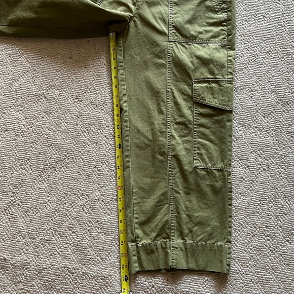 Free Assembly Women’s Cargo Pants - Picture 12 of 14